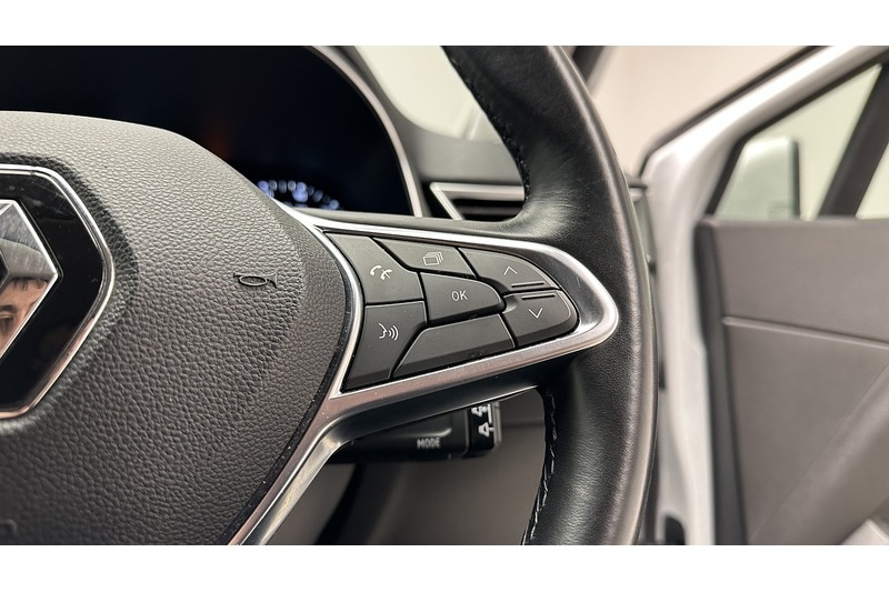 Used Renault Clio 2021 for sale - 76784345: Photo 34