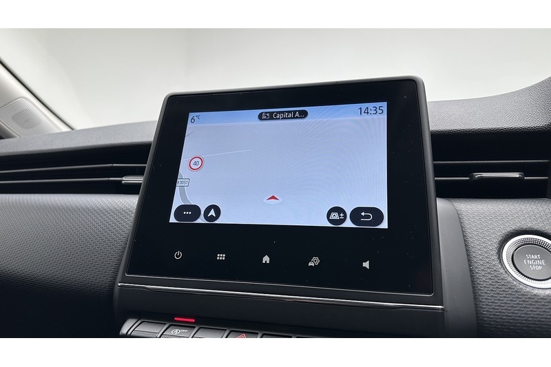 Used Renault Clio 2021 for sale - 76784345: Photo 39