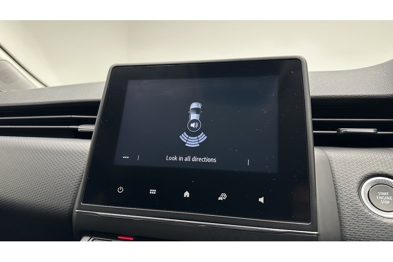 Used Renault Clio 2021 for sale - 76784345: Photo 40