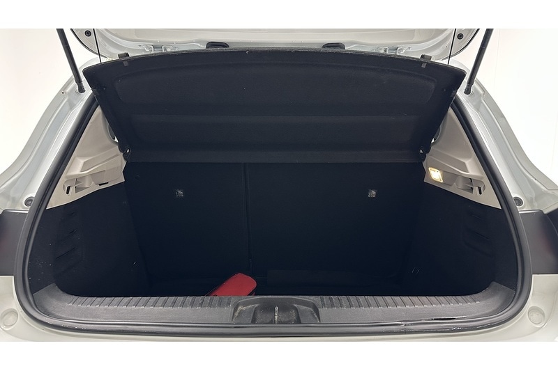 Used Renault Clio 2021 for sale - 76784345: Photo 45