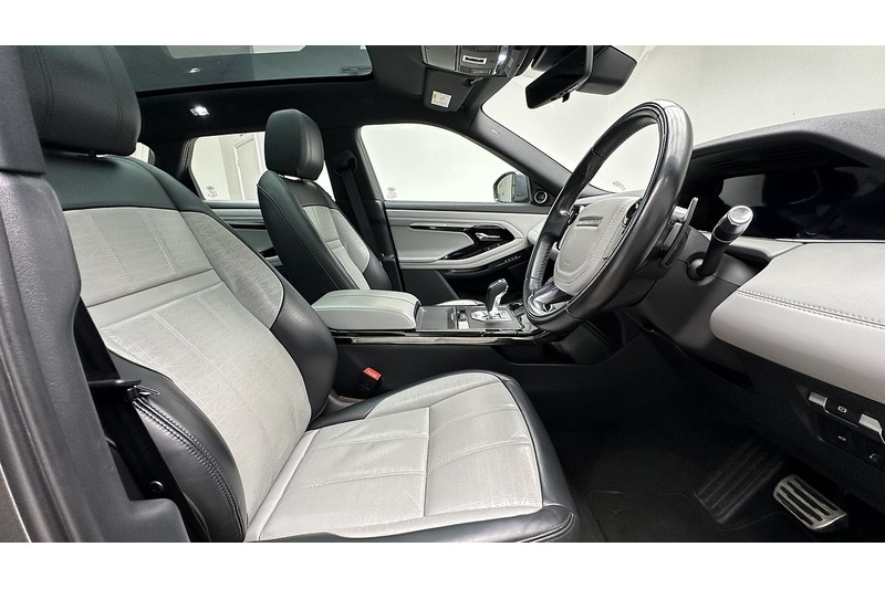 Used Land Rover Range Rover Evoque 2019 for sale - 77632273: Photo 32