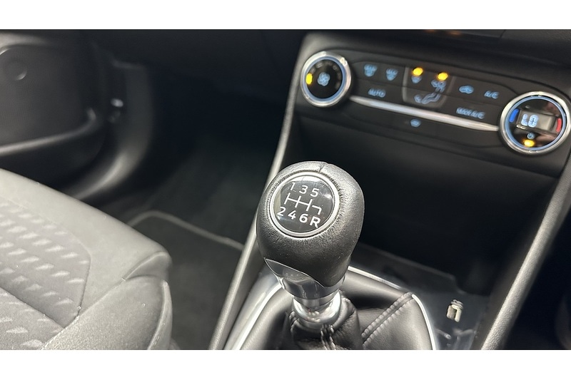 Used Ford Fiesta 2019 for sale - 77663430: Photo 46