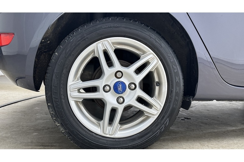 Used Ford Fiesta 2013 for sale - 77984879: Photo 16