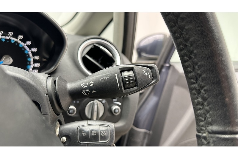 Used Ford Fiesta 2013 for sale - 77984879: Photo 34