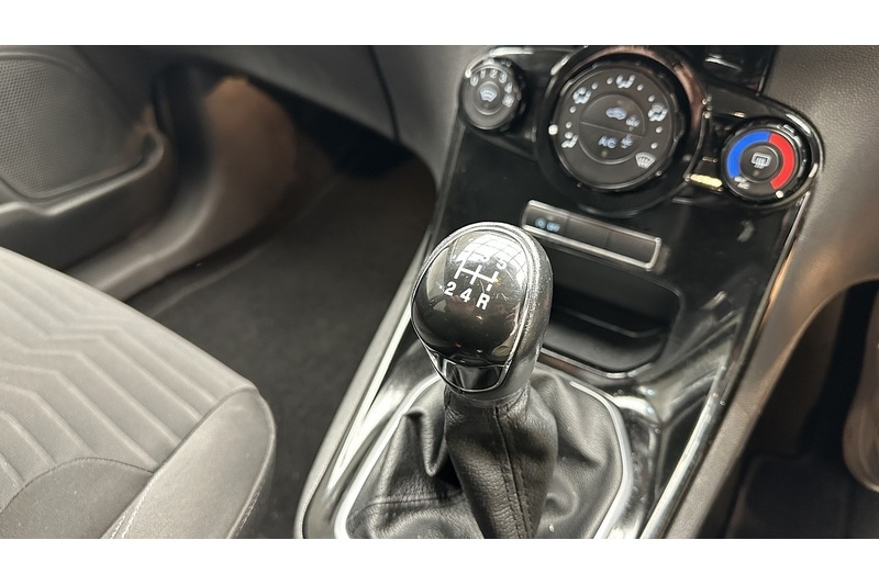 Used Ford Fiesta 2013 for sale - 77984879: Photo 39