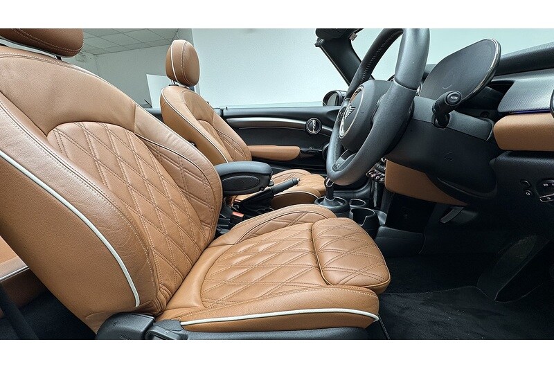 Used MINI Convertible 2023 for sale - 77502626: Photo 23