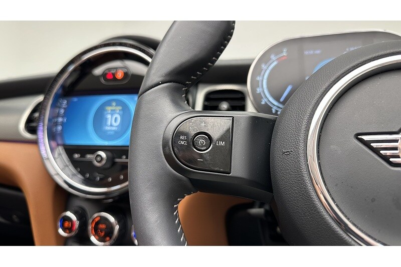 Used MINI Convertible 2023 for sale - 77502626: Photo 32