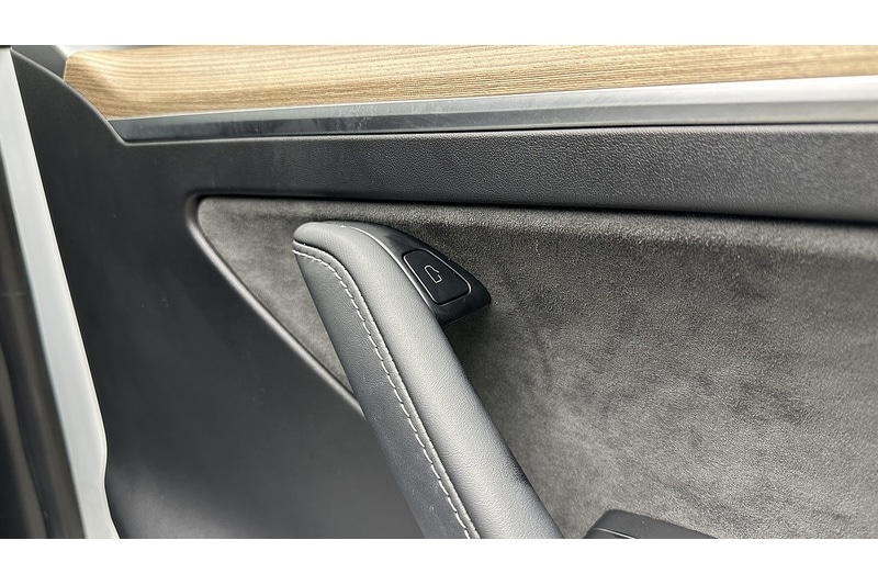 Used Tesla Model Y 2023 for sale - 77379162: Photo 37