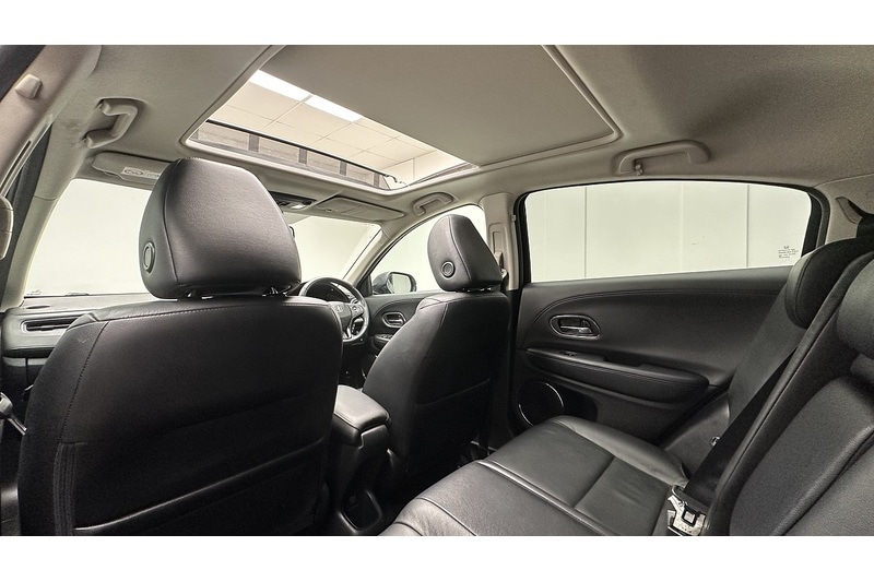 Used Honda HR-V 2016 for sale - 77953436: Photo 26