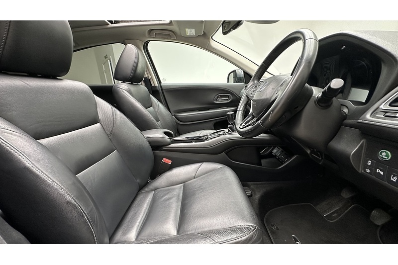 Used Honda HR-V 2016 for sale - 77953436: Photo 30