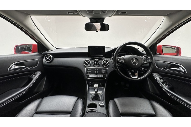 Used Mercedes-Benz A-Class 2017 for sale - 77905980: Photo 2