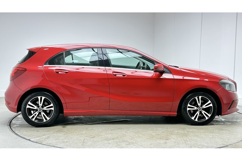 Used Mercedes-Benz A-Class 2017 for sale - 77905980: Photo 5