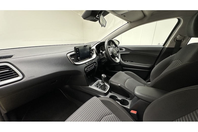 Used Kia Ceed 2023 for sale - 76896601: Photo 21