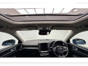 Used Volvo XC40 2022 for sale - 77303163: Photo