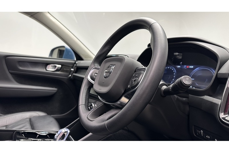 Used Volvo XC40 2022 for sale - 77303163: Photo 37