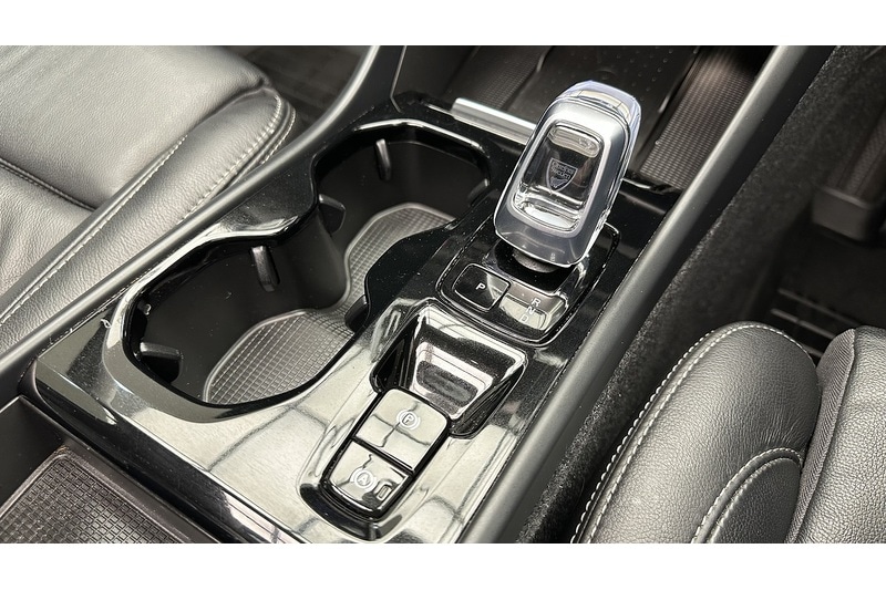 Used Volvo XC40 2022 for sale - 77303163: Photo 52