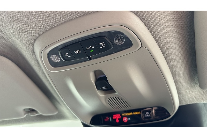 Used Volvo XC40 2022 for sale - 77303163: Photo 54