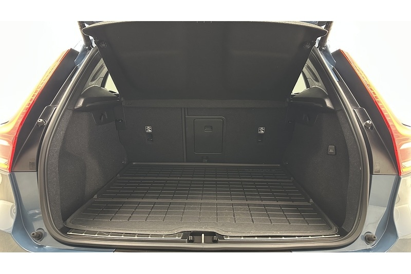 Used Volvo XC40 2022 for sale - 77303163: Photo 55