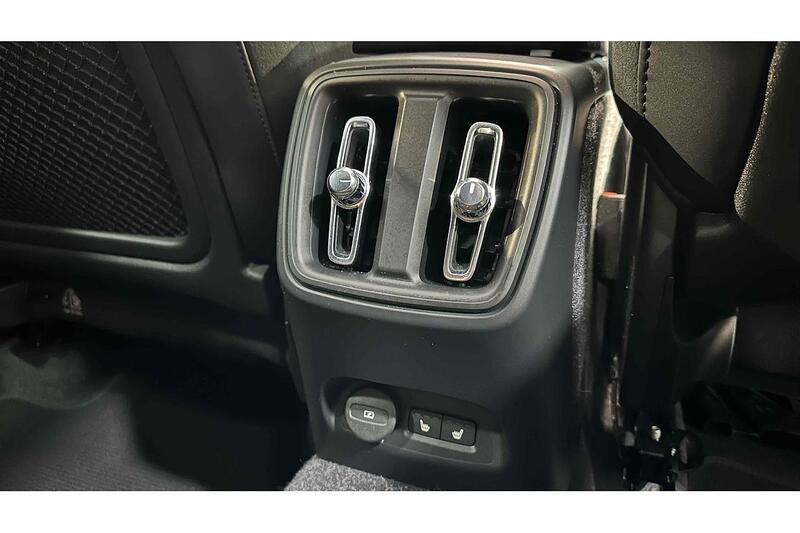 Used Volvo C40 2022 for sale - 76784384: Photo 31