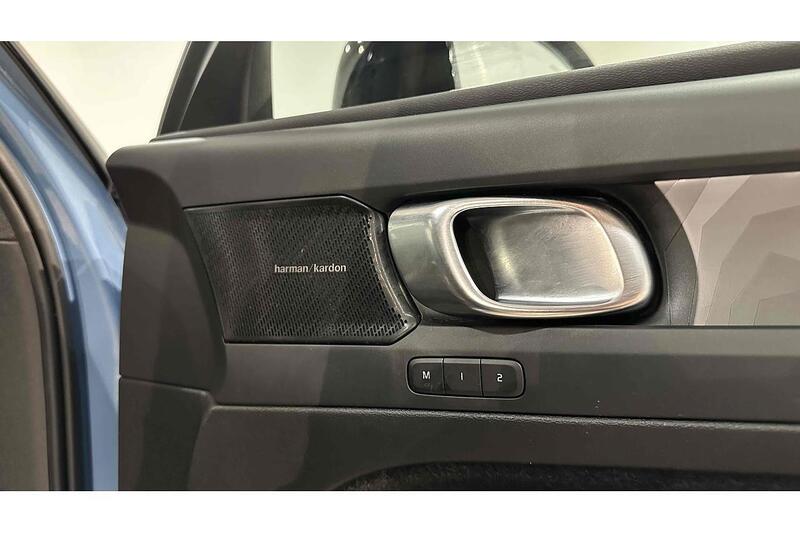 Used Volvo C40 2022 for sale - 76784384: Photo 38