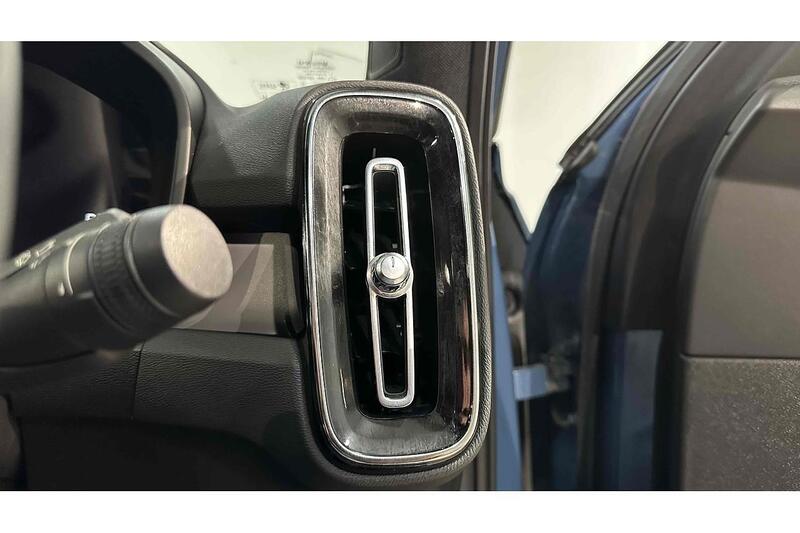 Used Volvo C40 2022 for sale - 76784384: Photo 41