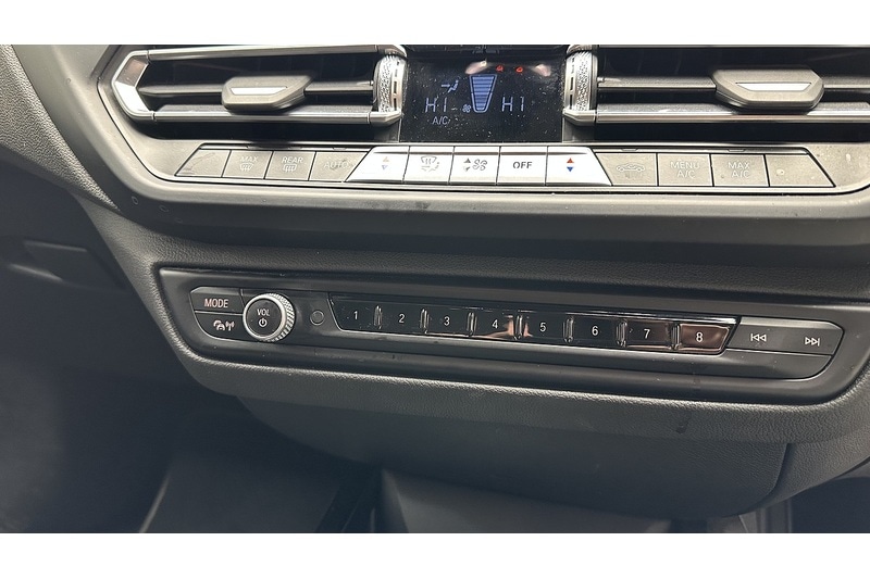 Used BMW 1 Series 2022 for sale - 77622069: Photo 44