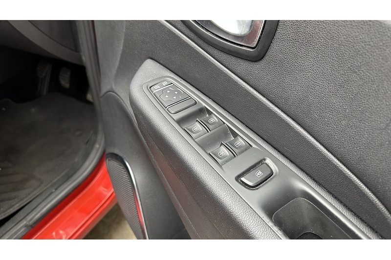 Used Renault Captur 2019 for sale - 77222972: Photo 28