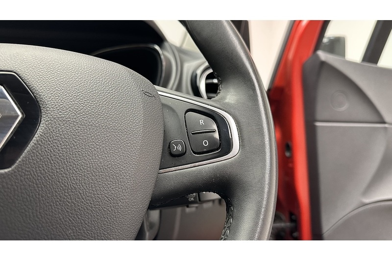 Used Renault Captur 2019 for sale - 77222972: Photo 35