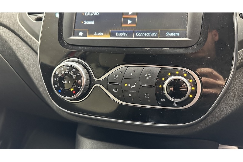 Used Renault Captur 2019 for sale - 77222972: Photo 43
