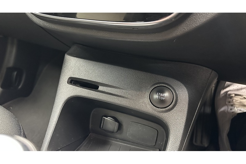 Used Renault Captur 2019 for sale - 77222972: Photo 45