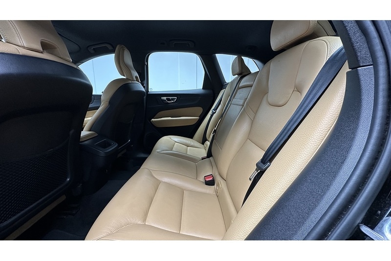 Used Volvo XC60 2018 for sale - 76784284: Photo 24