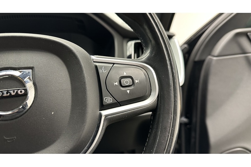 Used Volvo XC60 2018 for sale - 76784284: Photo 37