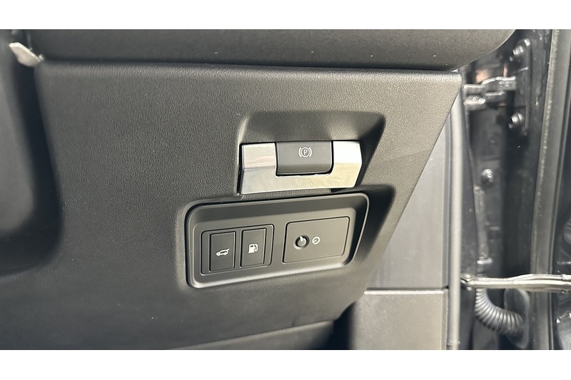 Used Land Rover Range Rover Evoque 2021 for sale - 77172728: Photo 40