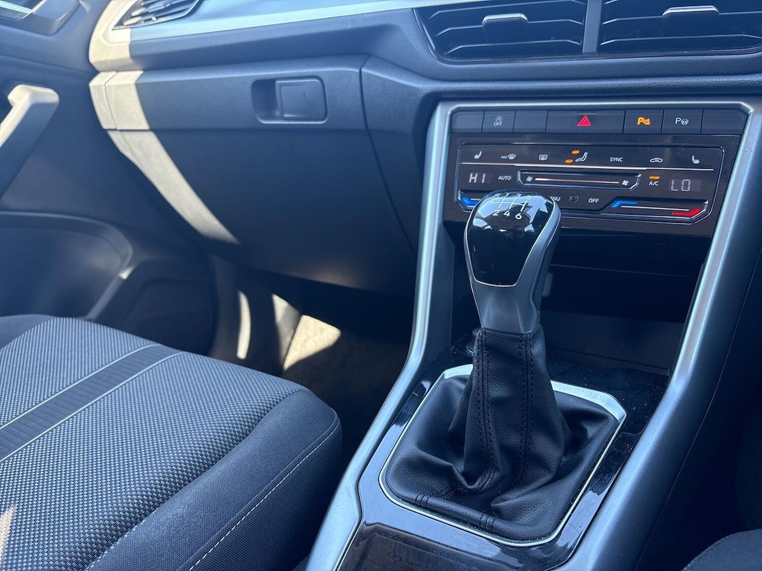 Used Volkswagen T-Roc 2022 for sale - 78194365: Photo 13