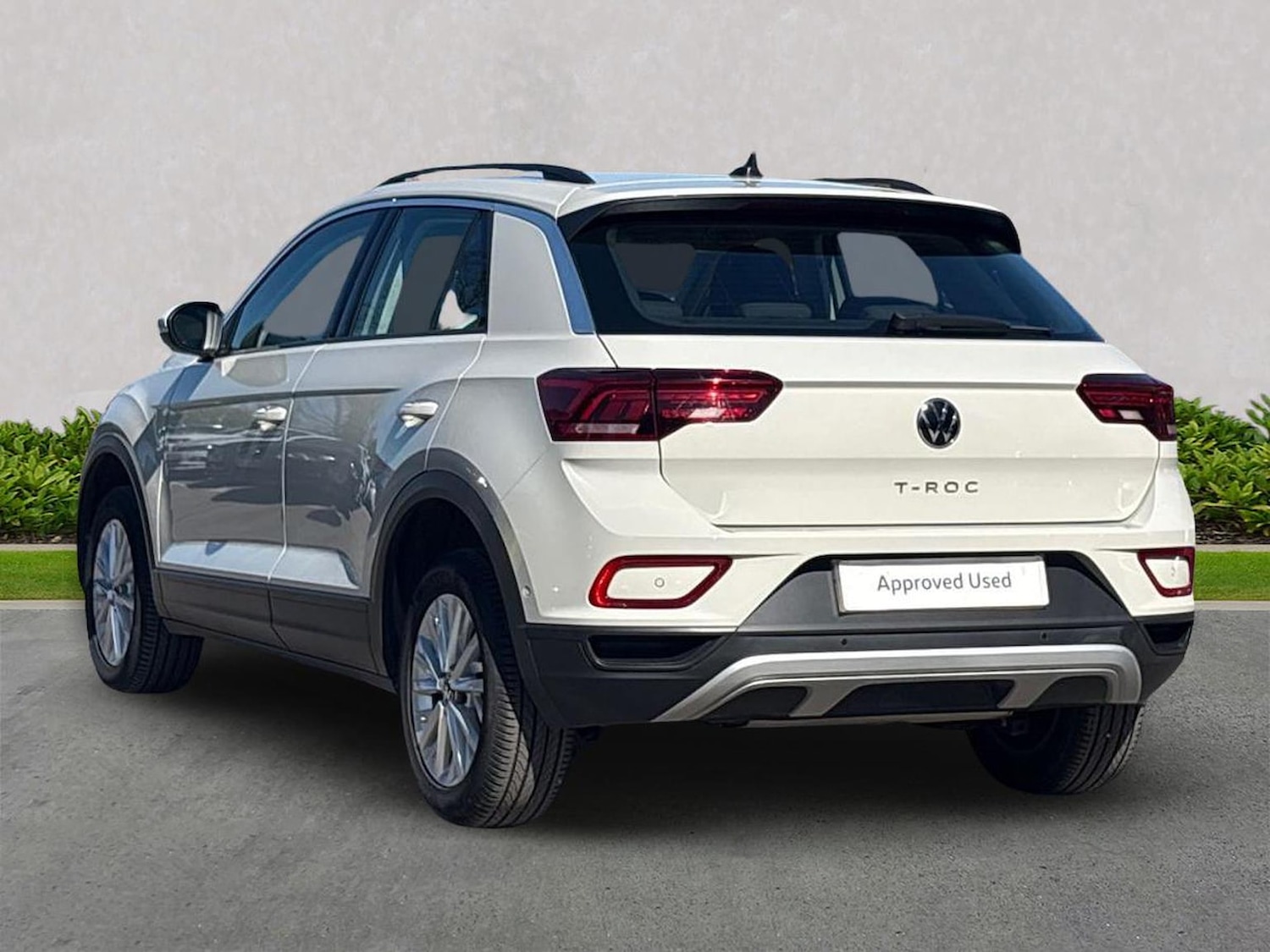 Used Volkswagen T-Roc 2022 for sale - 78194365: Photo 2