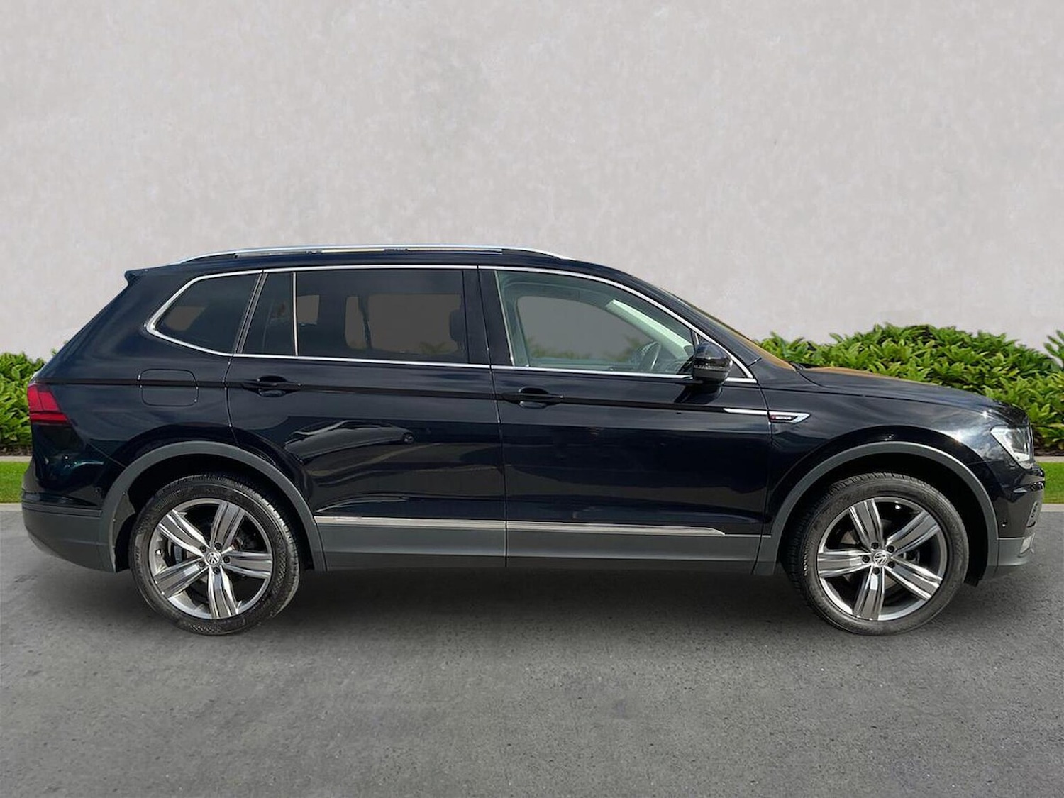 Used Volkswagen Tiguan Allspace 2019 for sale - 76264373: Photo 3