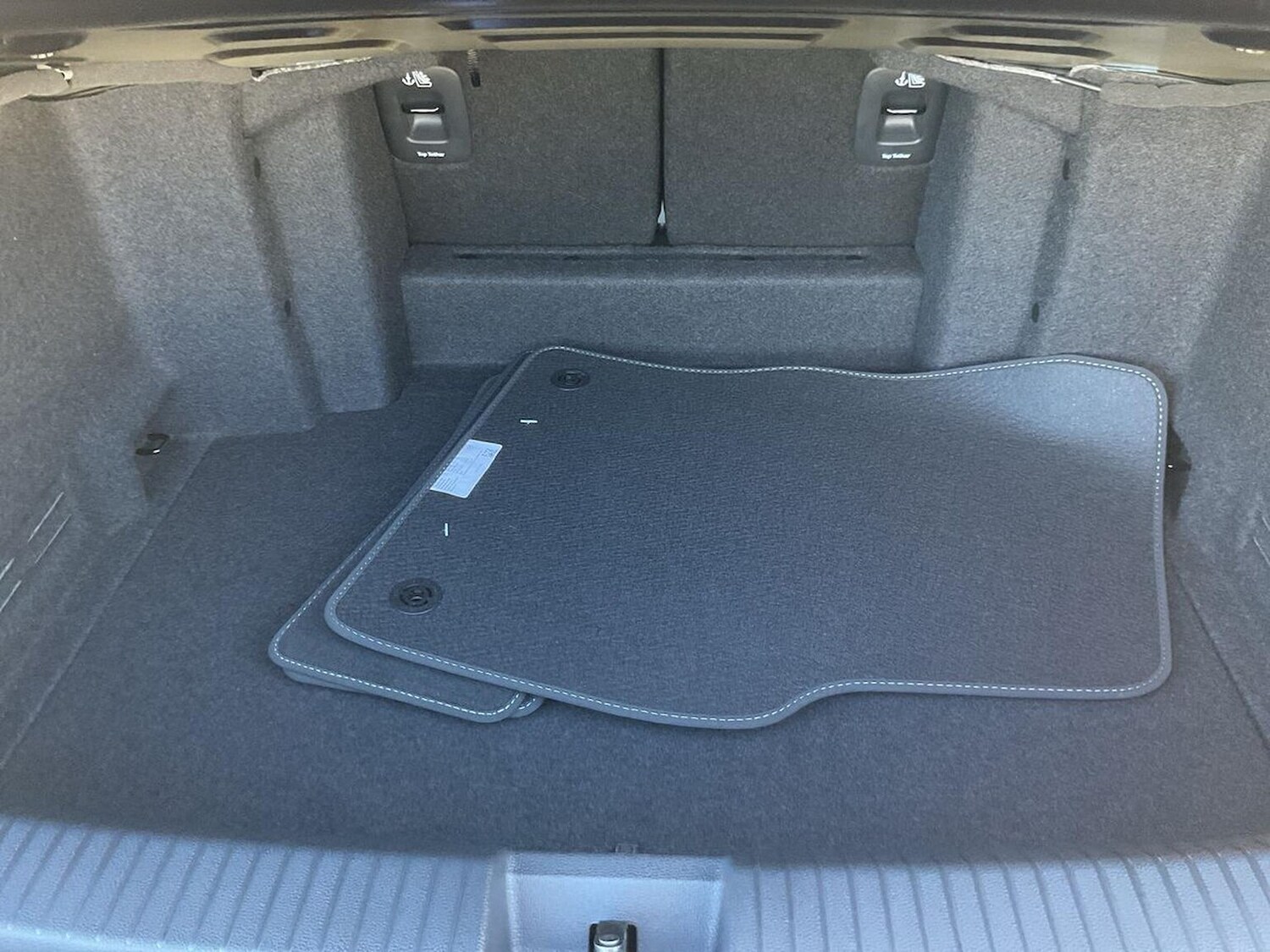 Used Volkswagen T-Roc 2025 for sale - 76193237: Photo 17