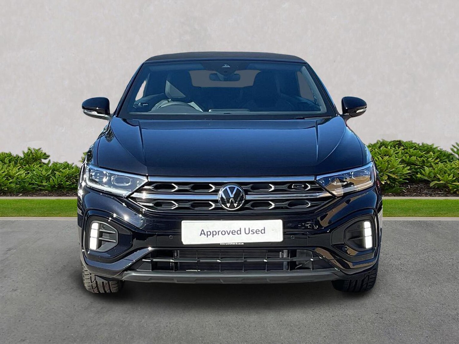 Used Volkswagen T-Roc 2025 for sale - 76193237: Photo 5
