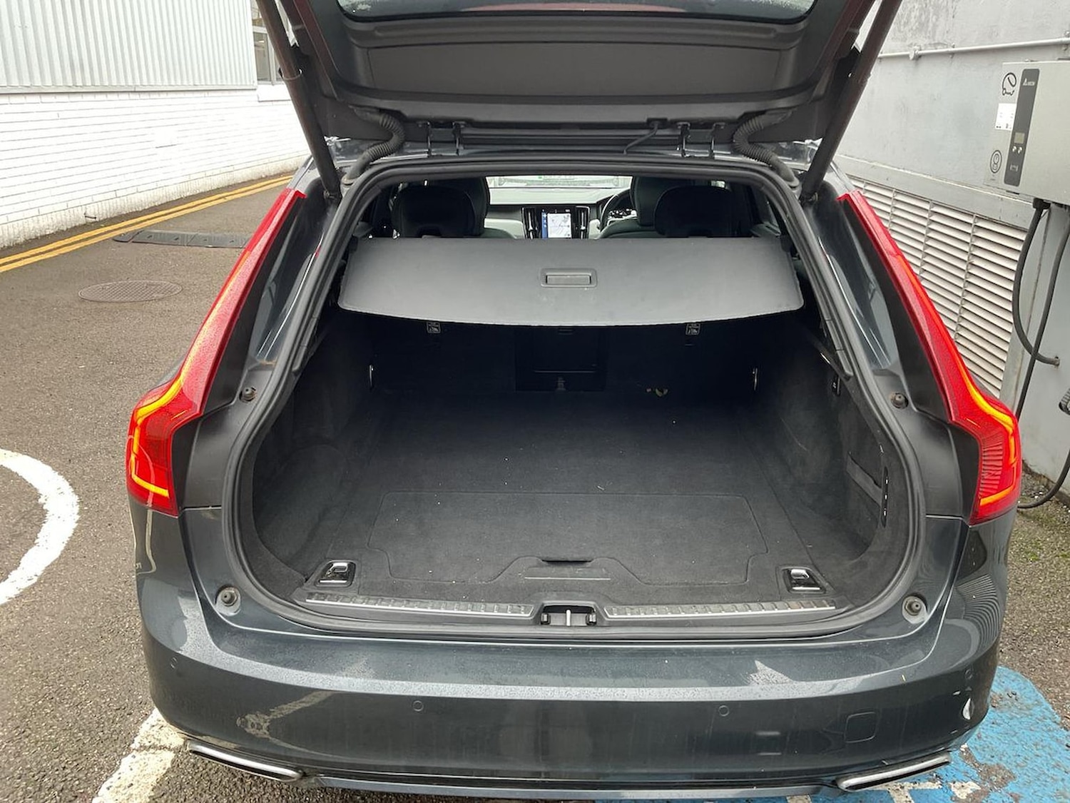 Used Volvo V90 2018 for sale - 77616783: Photo 17