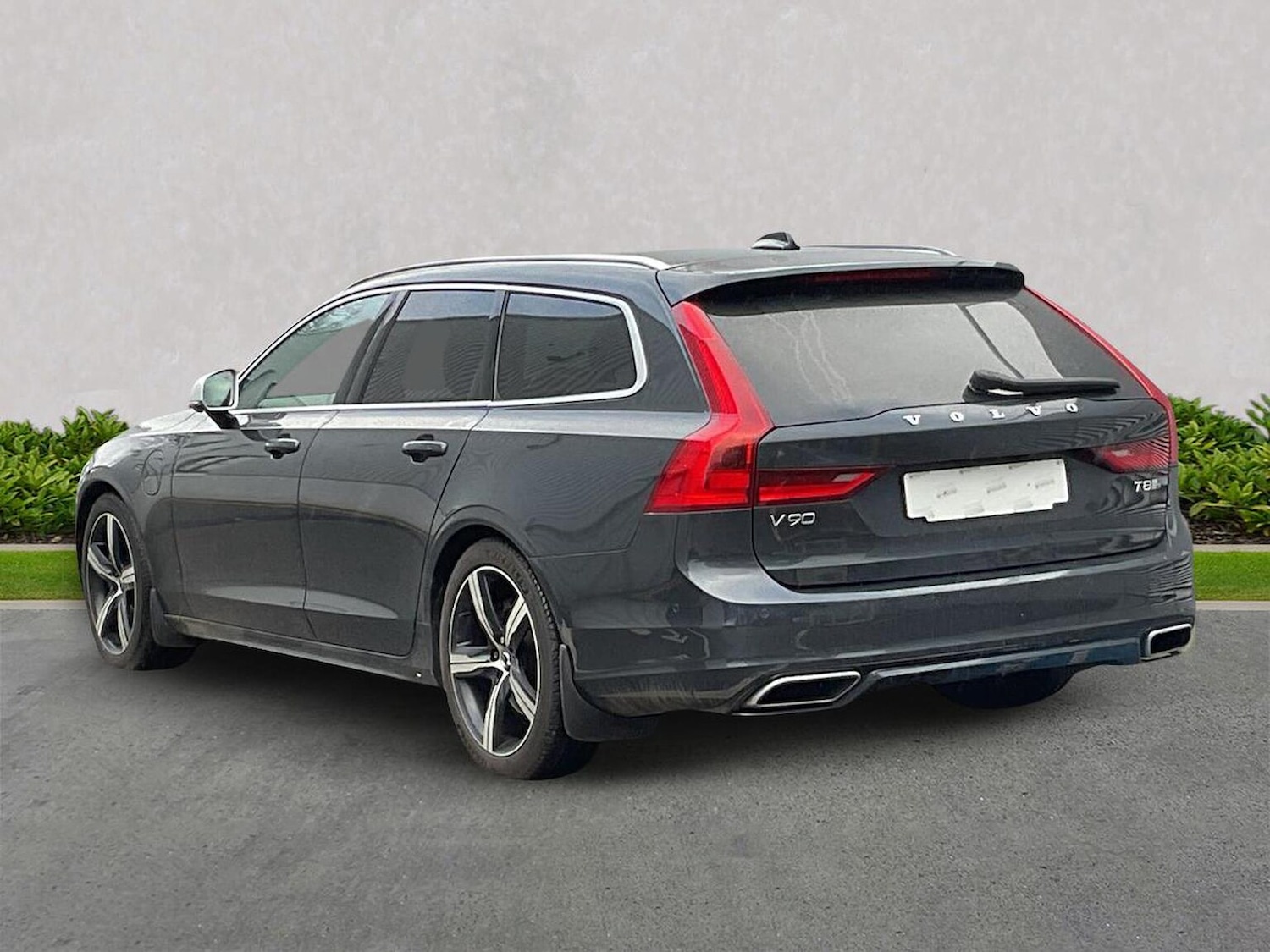 Used Volvo V90 2018 for sale - 77616783: Photo 2