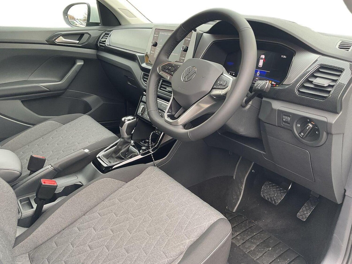 Used Volkswagen T-Cross 2025 for sale - 77487598: Photo 15