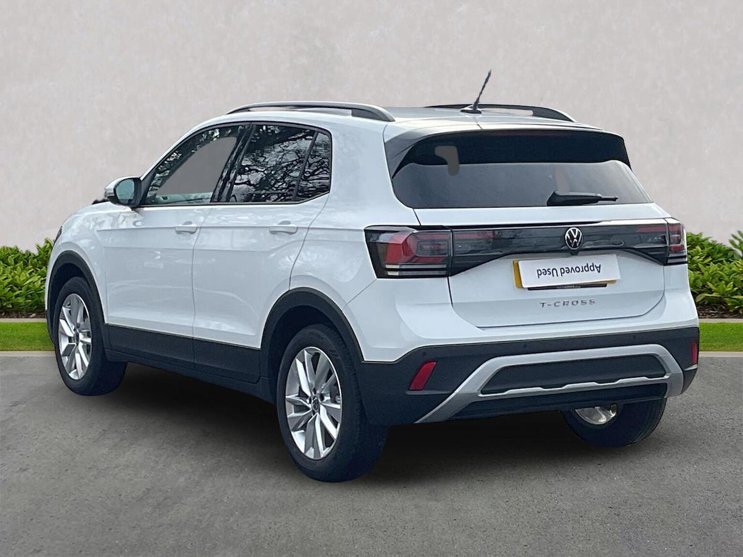 Used Volkswagen T-Cross 2025 for sale - 77487598: Photo 2