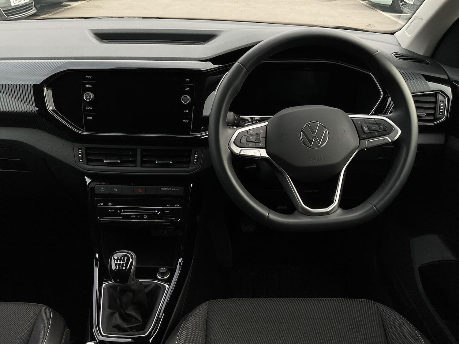 Used Volkswagen T-Cross 2022 for sale - 76418243: Photo 9