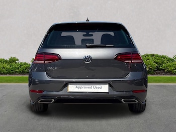 Used Volkswagen Golf 2019 for sale - 78727059: Photo