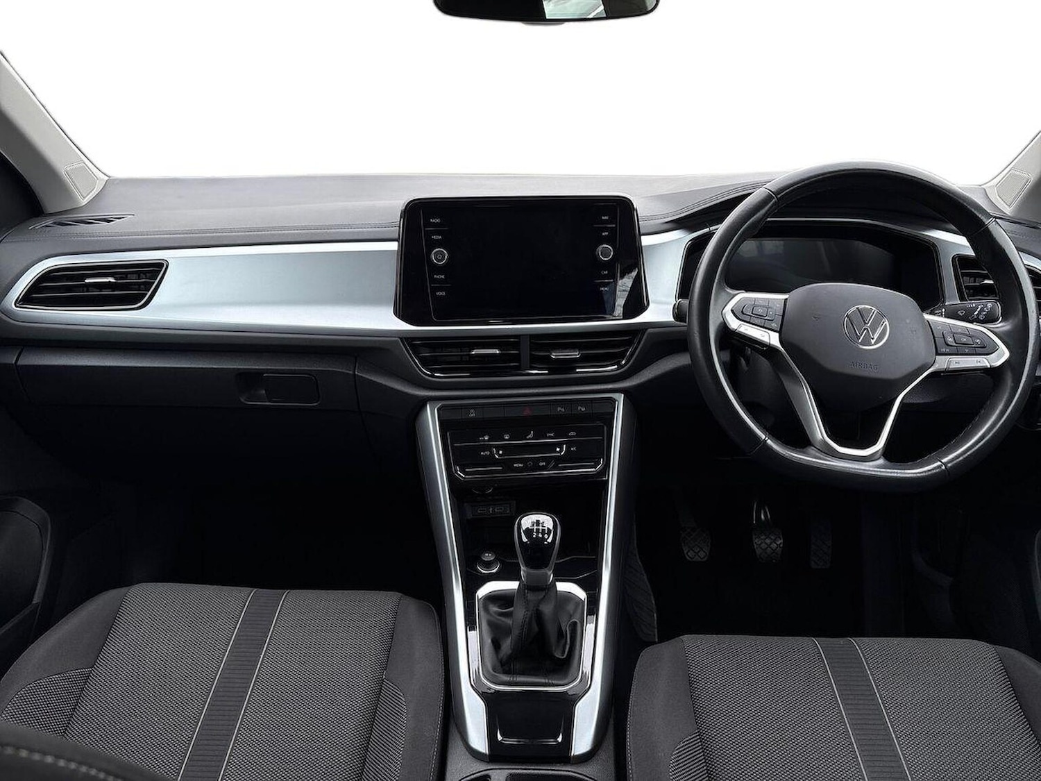 Used Volkswagen T-Roc 2023 for sale - 77688069: Photo 8