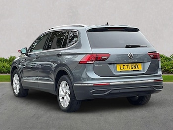 Used Volkswagen Tiguan Allspace 2021 for sale - 76264371: Photo 2