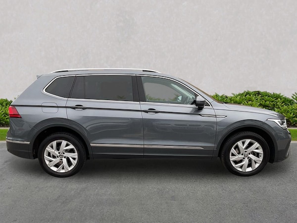 Used Volkswagen Tiguan Allspace 2021 for sale - 76264371: Photo 3