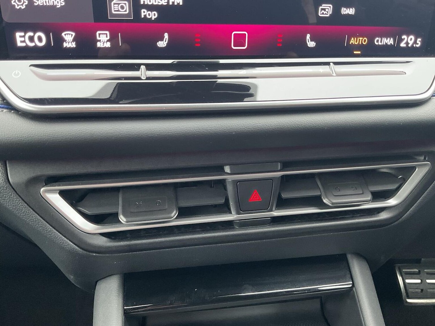 Used Volkswagen Tiguan 2025 for sale - 76893250: Photo 12