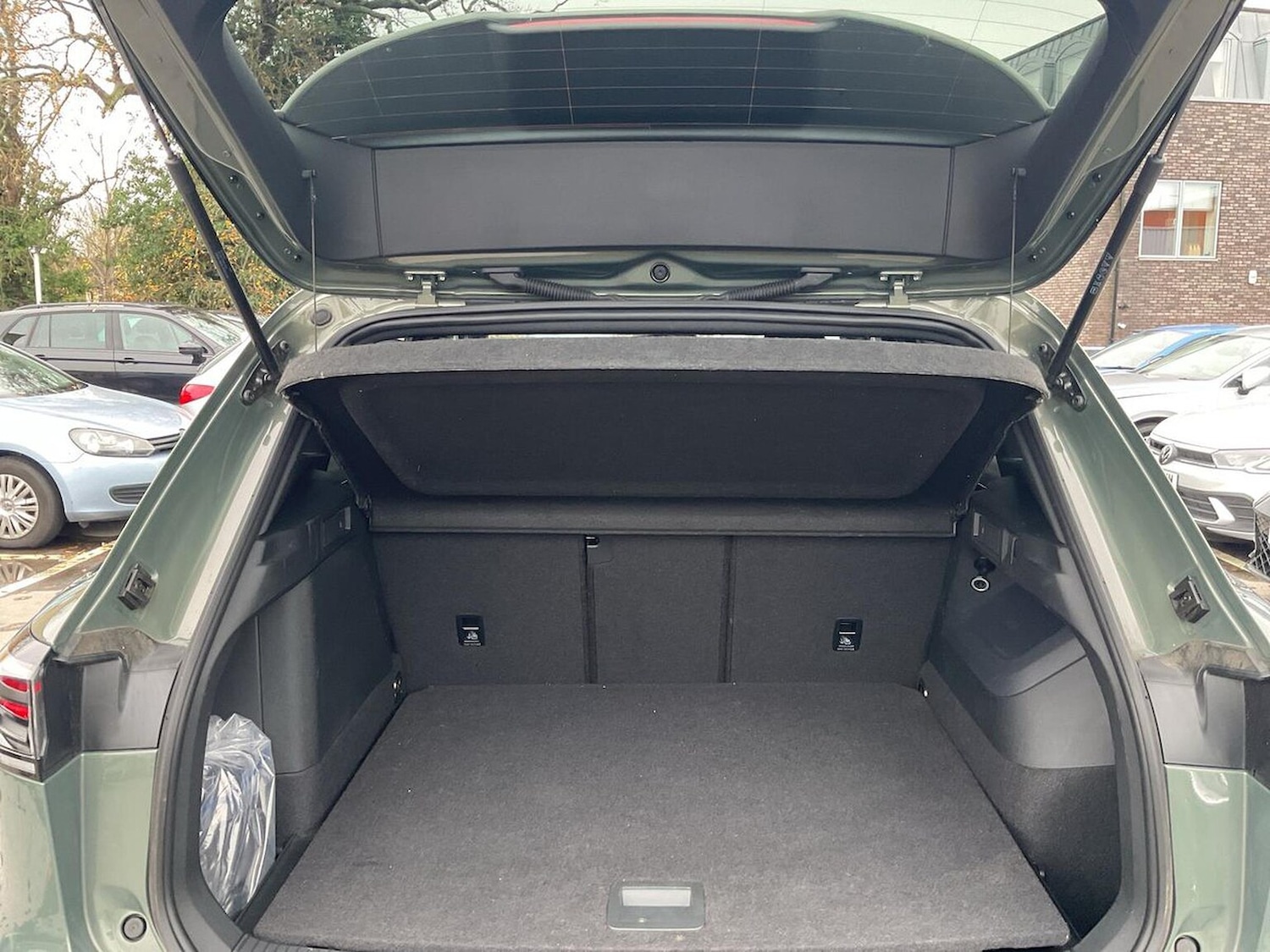 Used Volkswagen Tiguan 2025 for sale - 76893250: Photo 17