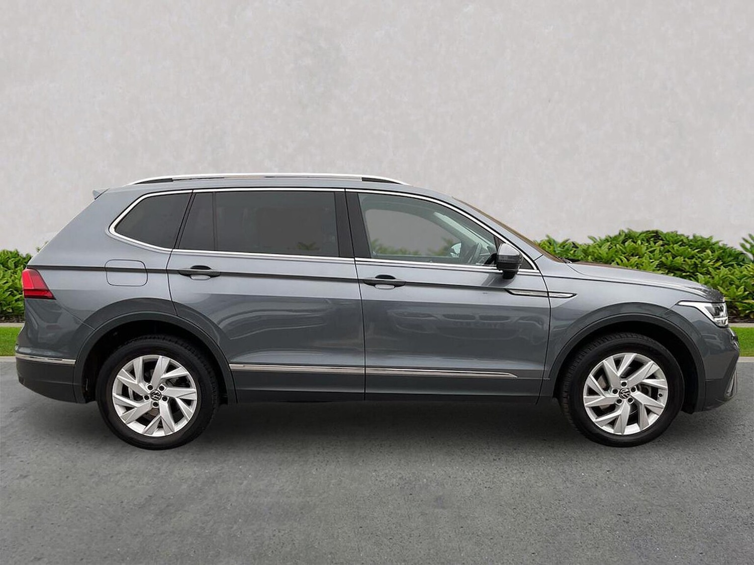 Used Volkswagen Tiguan Allspace 2021 for sale - 77973967: Photo 3